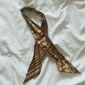 Coach silk purse tie/ascot